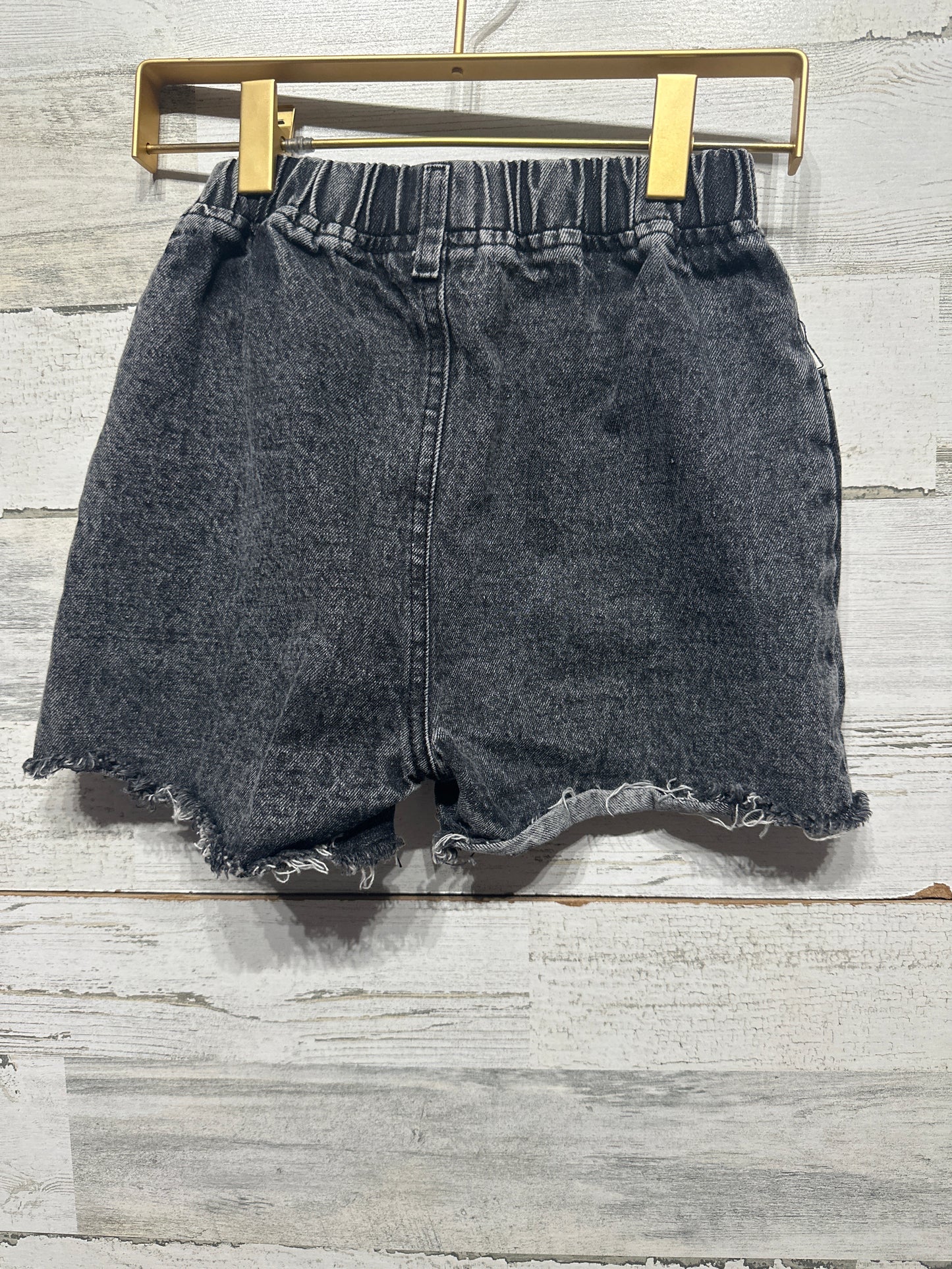 Girls Size 6-7 Pull On Distressed Black Shorts - Good Used Condition