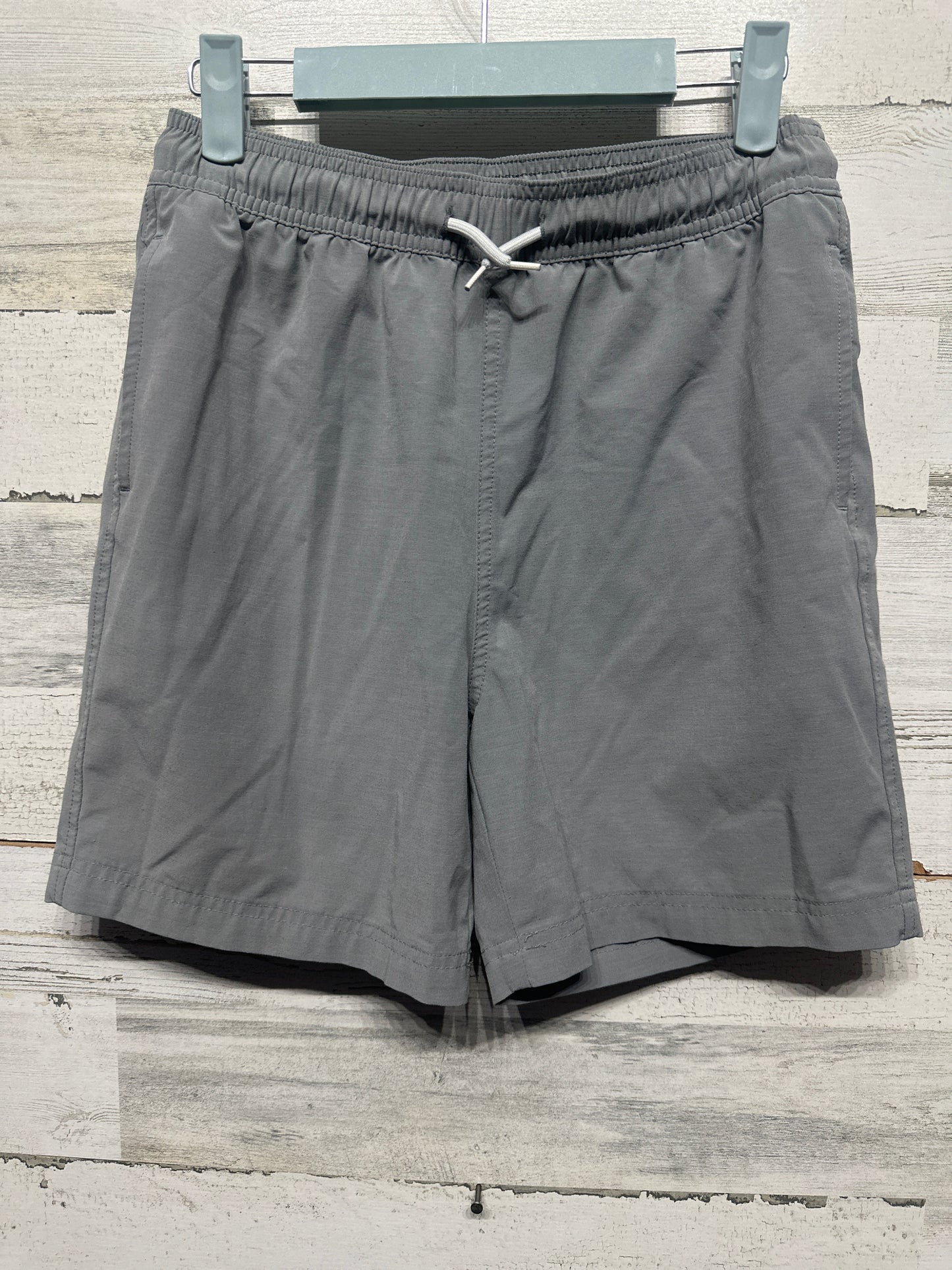 Magellan Fish Gear Boys Large 14-16 Grey Water Repellant Shorts VGUC