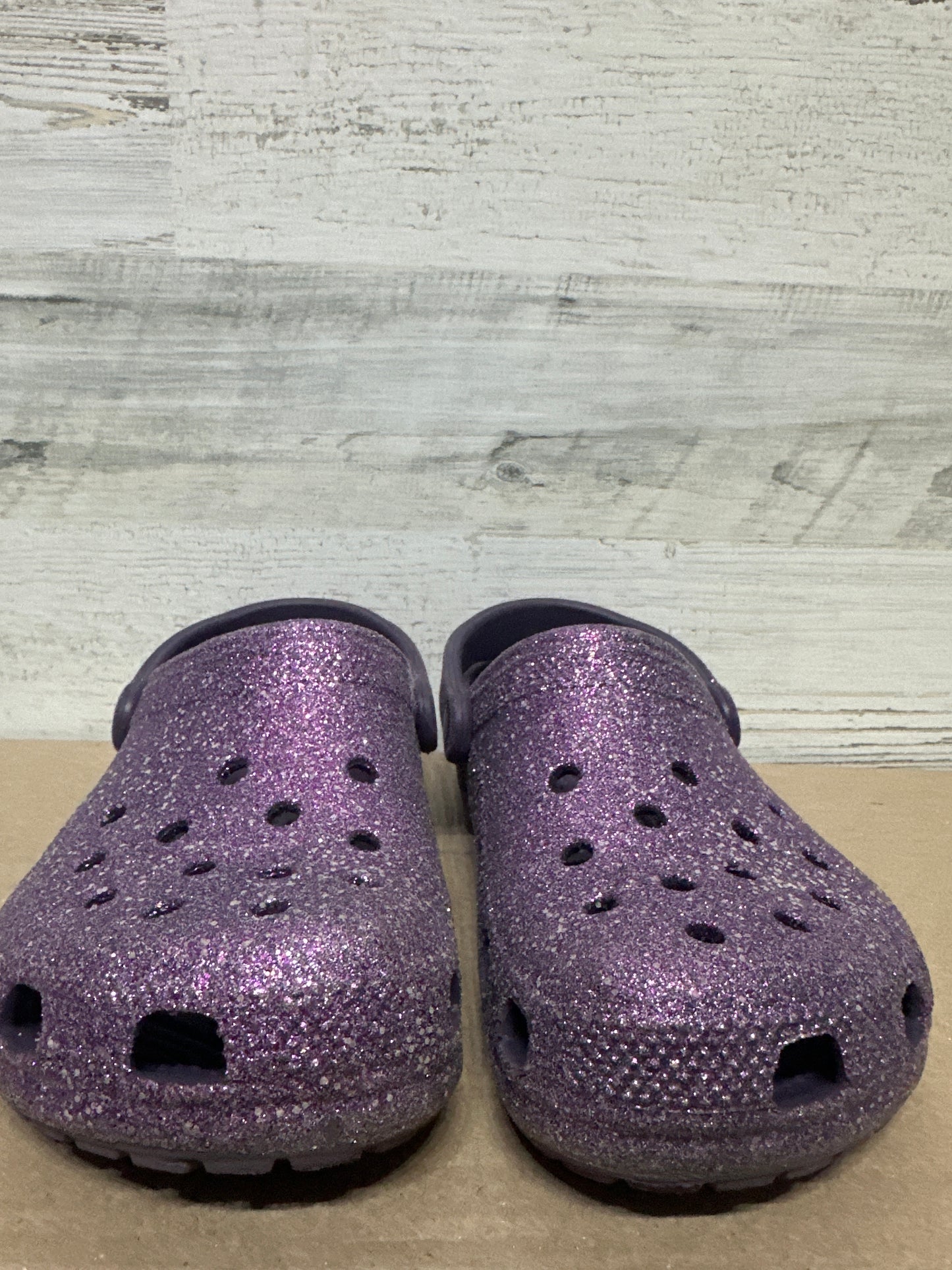 Girls Size J5 (Youth 5) Crocs Glitter Purple Clogs - Very Good Used Condition