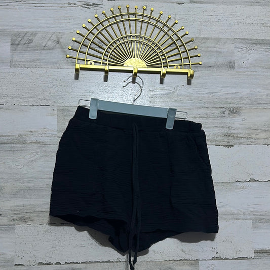 Women’s Size Medium Shein black shorts  - good used condition