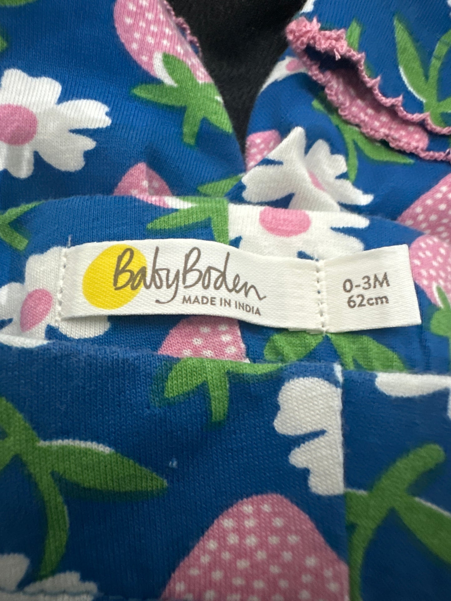 0-3m (62 cm) Baby Boden Strawberry Leggings - Very Good Used Condition