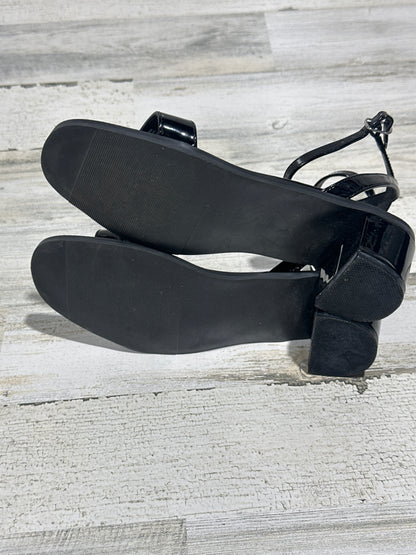 Steve Madden Ankle Strap Black Low Heel Sandals - Girls Size 5 - Very Good Used Condition