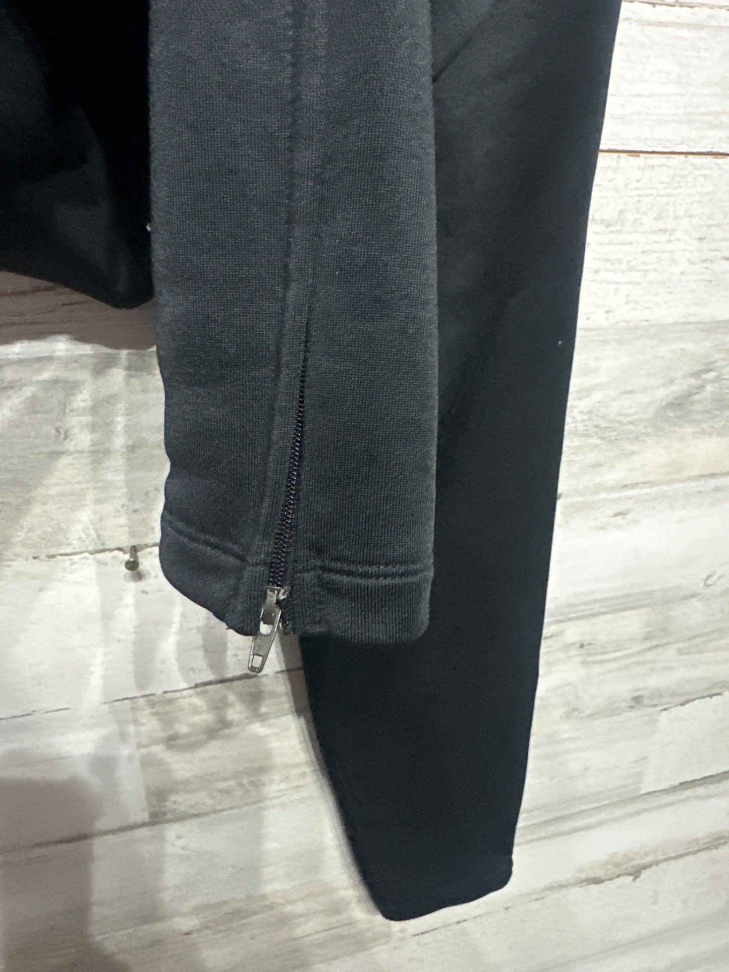 Nike Men’s Medium Black Drifit Pants Zip Pockets Zip Ankles VGUC