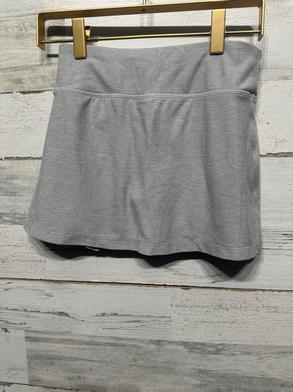 Girls Size 8 Medium Old Navy Active Grey Go Dry Skort - Good Used Condition