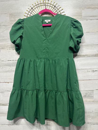 Women’s Preowned Size Large Entro Green Dress - Good Used Condition