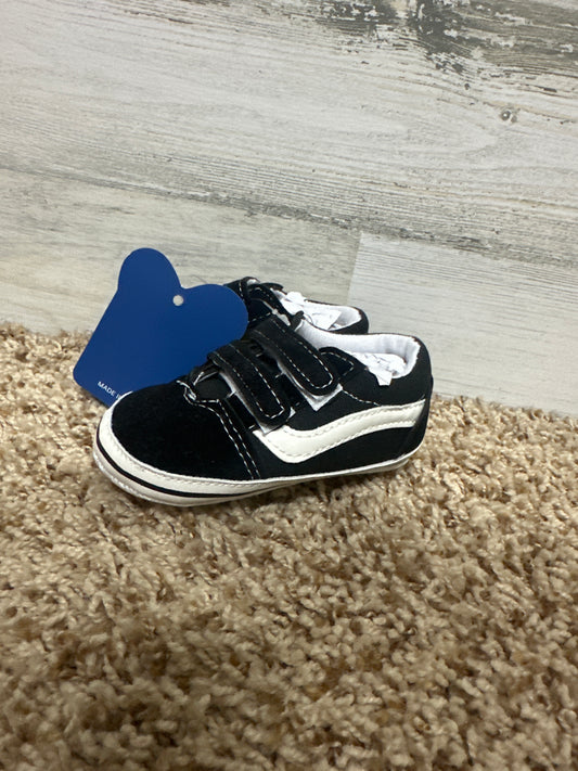 Boys Size 18-24m Infant Shoes - New With Tags