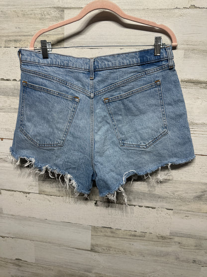 Women's Size 14 (32) Abercrombie & Fitch The Mom Short - High Rise Denim Shorts - Very Good Used Condition