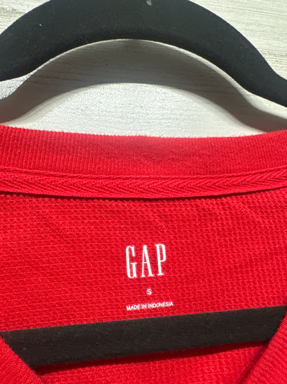 Women’s Size Small Gap Red Long Sleeve Thermal Shirt - Very Good Used Condition