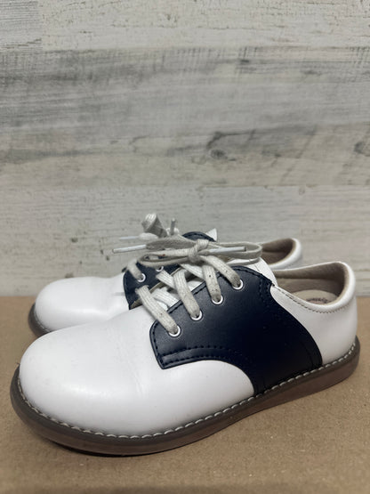 Size 12 Medium (Kids) Footmates White/Black Shoes - Very Good Used Condition