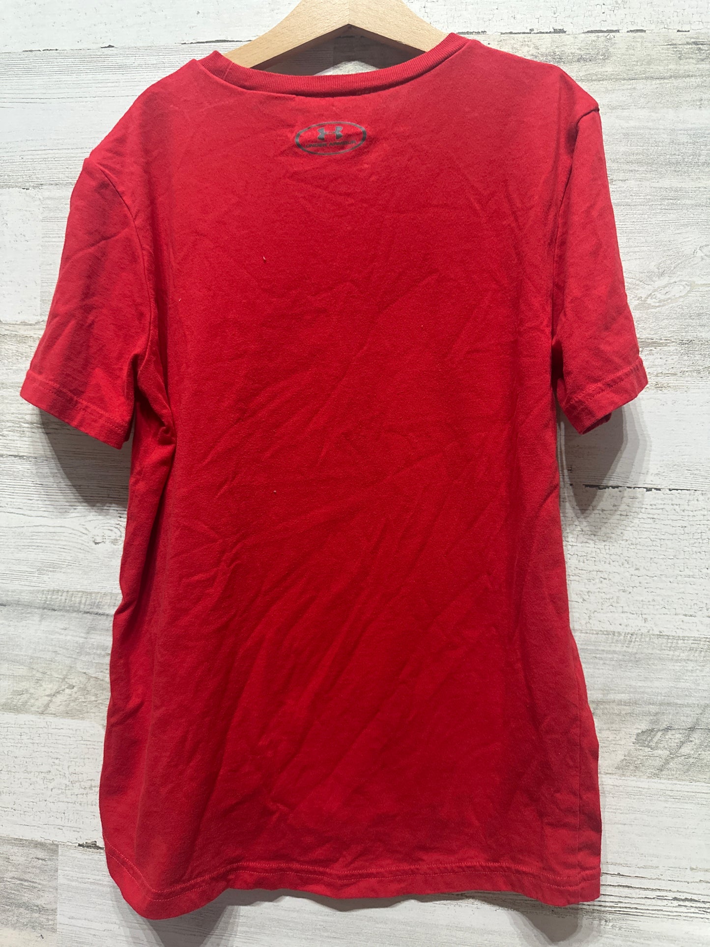 Boys Size Youth XL Loose Under Armour Heat Gear Red T-Shirt - Good Used Condition