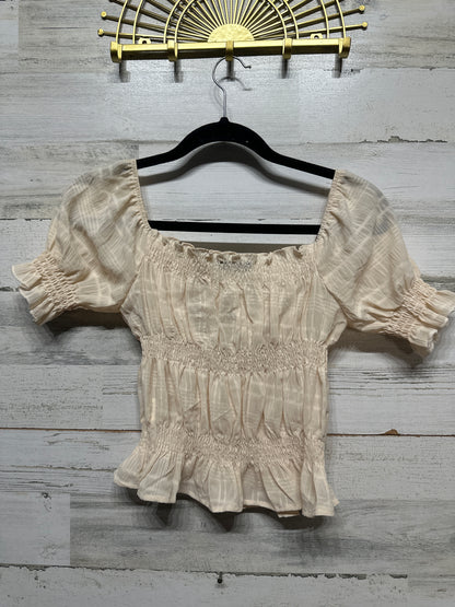 Women’s Medium SHEIN Cream Gathered Shirt - Very Good Used Condition