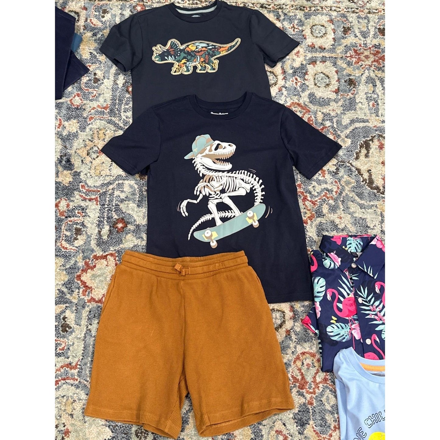 Tommy Bahama Abercrombie Boys 7/8 Bundle Graphic Tees Shorts