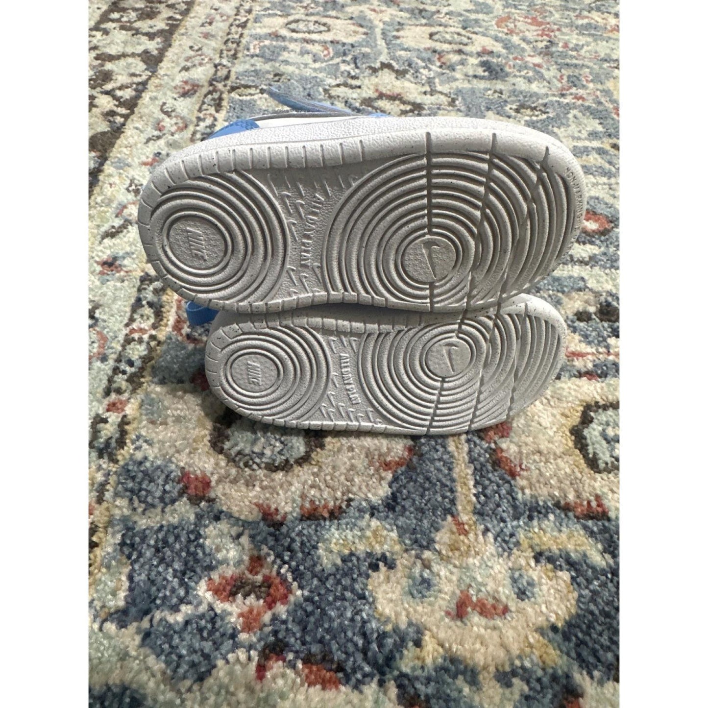 Nike Court Borough Low 2 Boys 7C Blue White Leather Sneakers