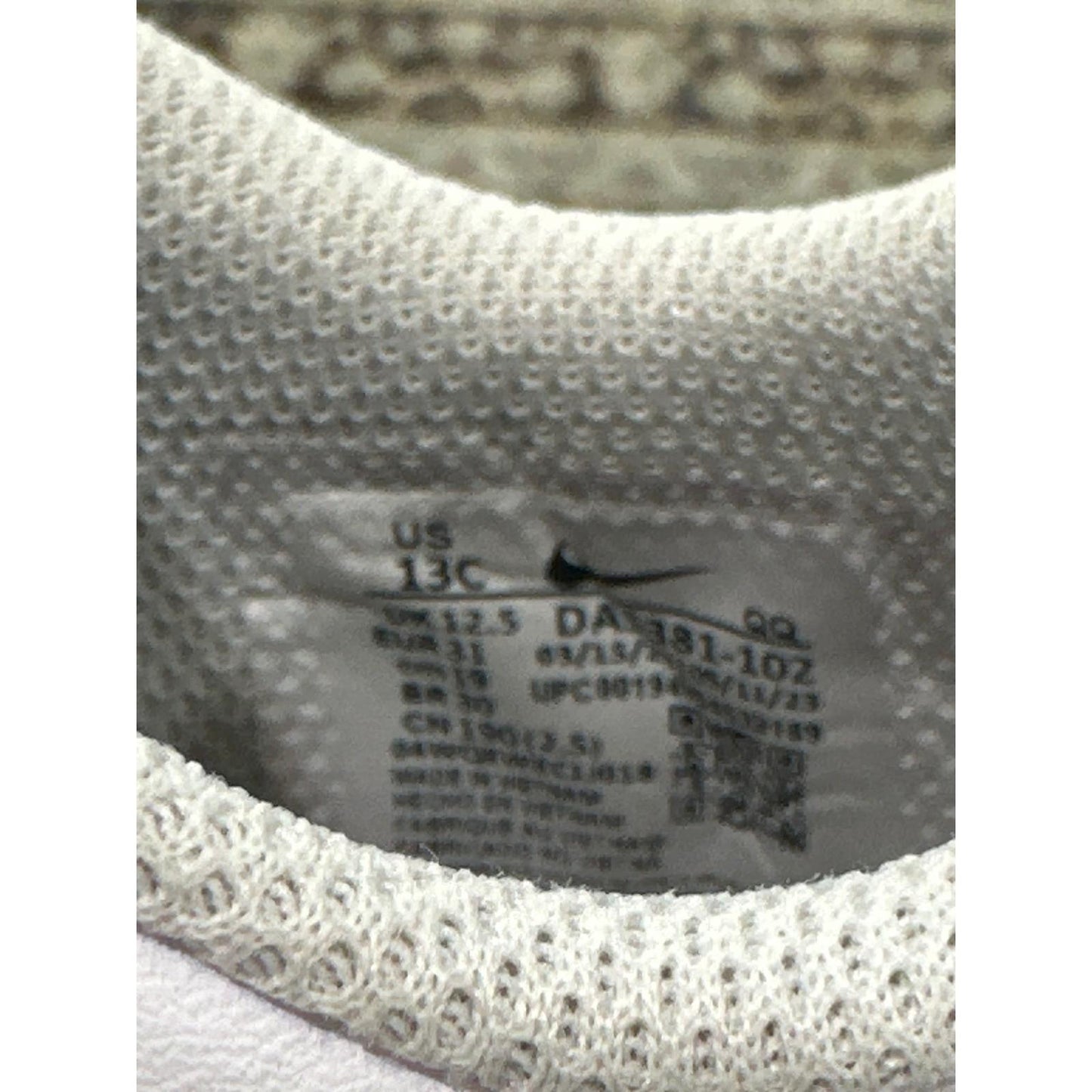 Nike Court Legacy Sneaker Boys 13C White Black Tan Low Top Strap GUC