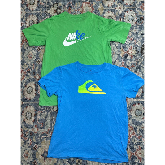 Nike Quicksilver T-Shirt Bundle Boys XL Green Blue Graphic Logo Tee