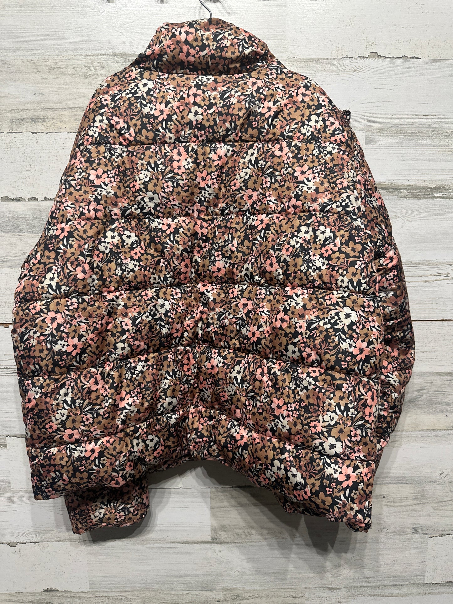 Women’s Size Large (12-14) Time and Tru Floral Puffer Coat - Very Good UsedCondition