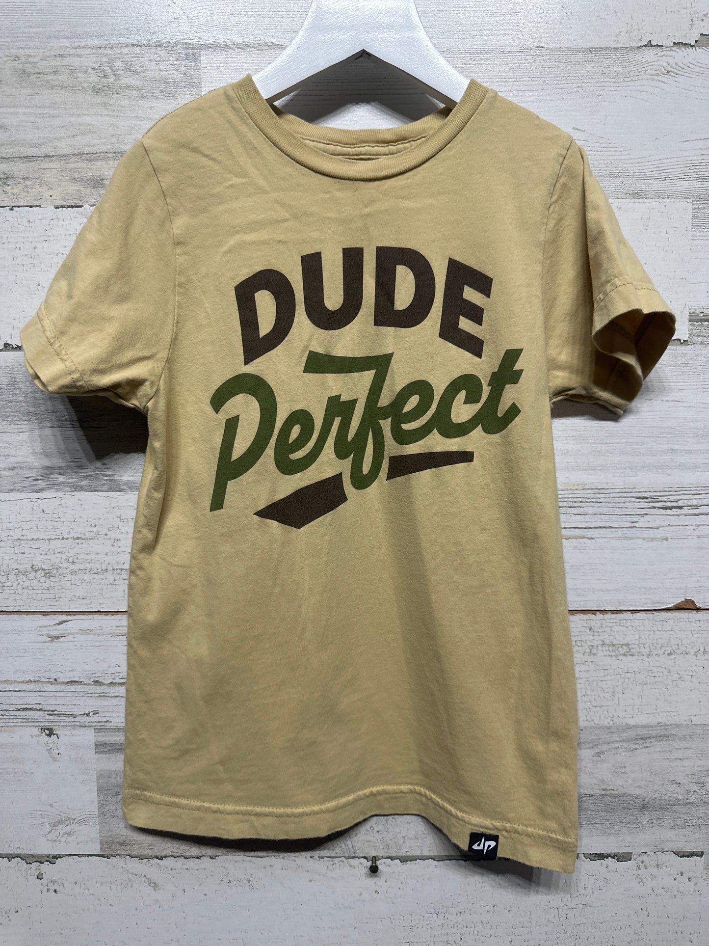 Boys Size Small (6-7) Dude Perfect Tan TShirt - Very Good Used Condition