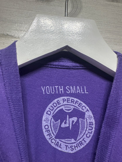 Boys Size Small (6-7) Dude Perfect Purple TShirt - Play Condition*