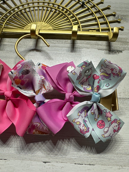 4.5” Hair Bow Lot on Alligator Clips (Set of 6) - Good Used Condition