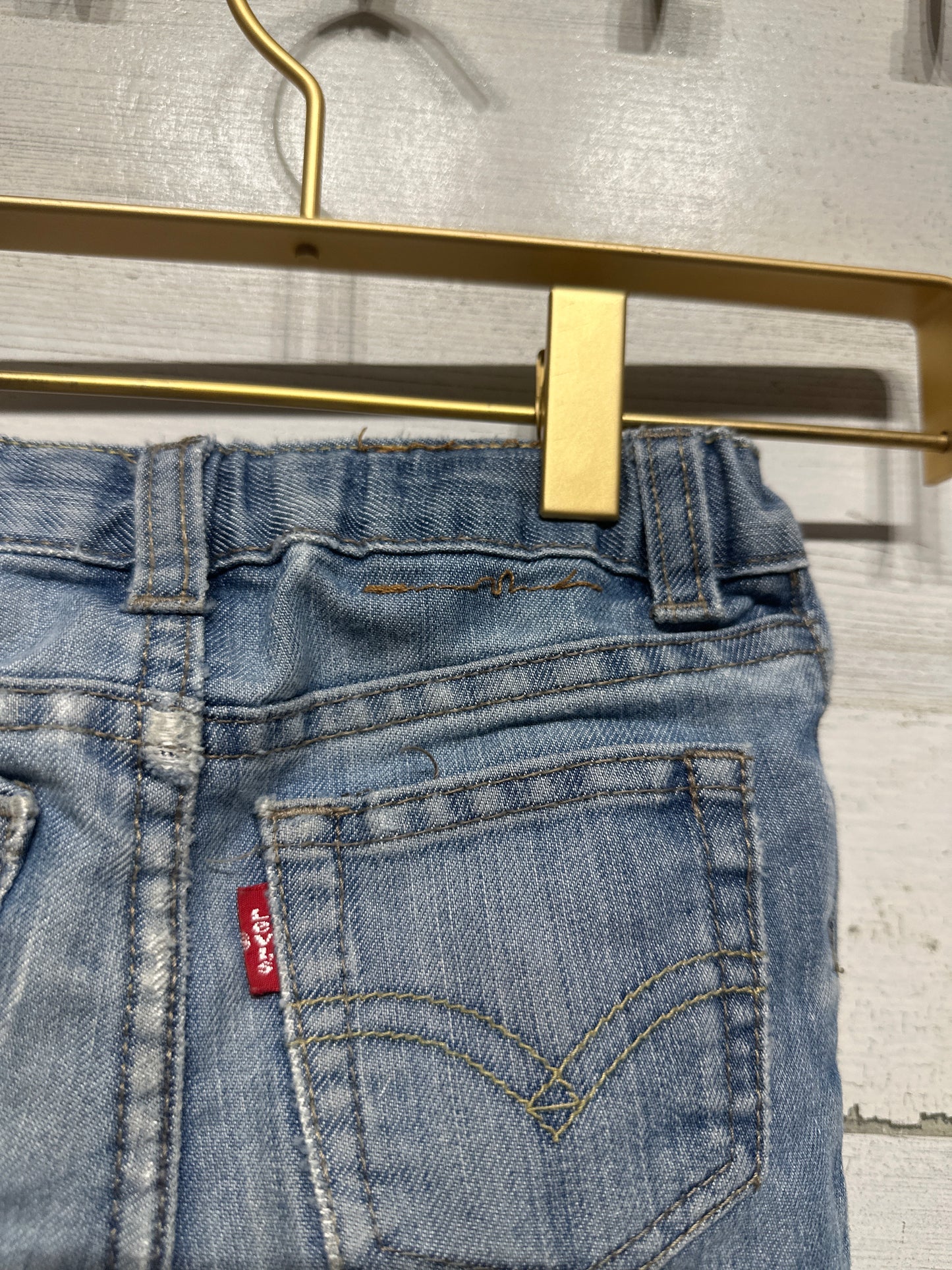 Boys Preowned Size 24m Levi’s 514 Straight Jeans - Play Condition**