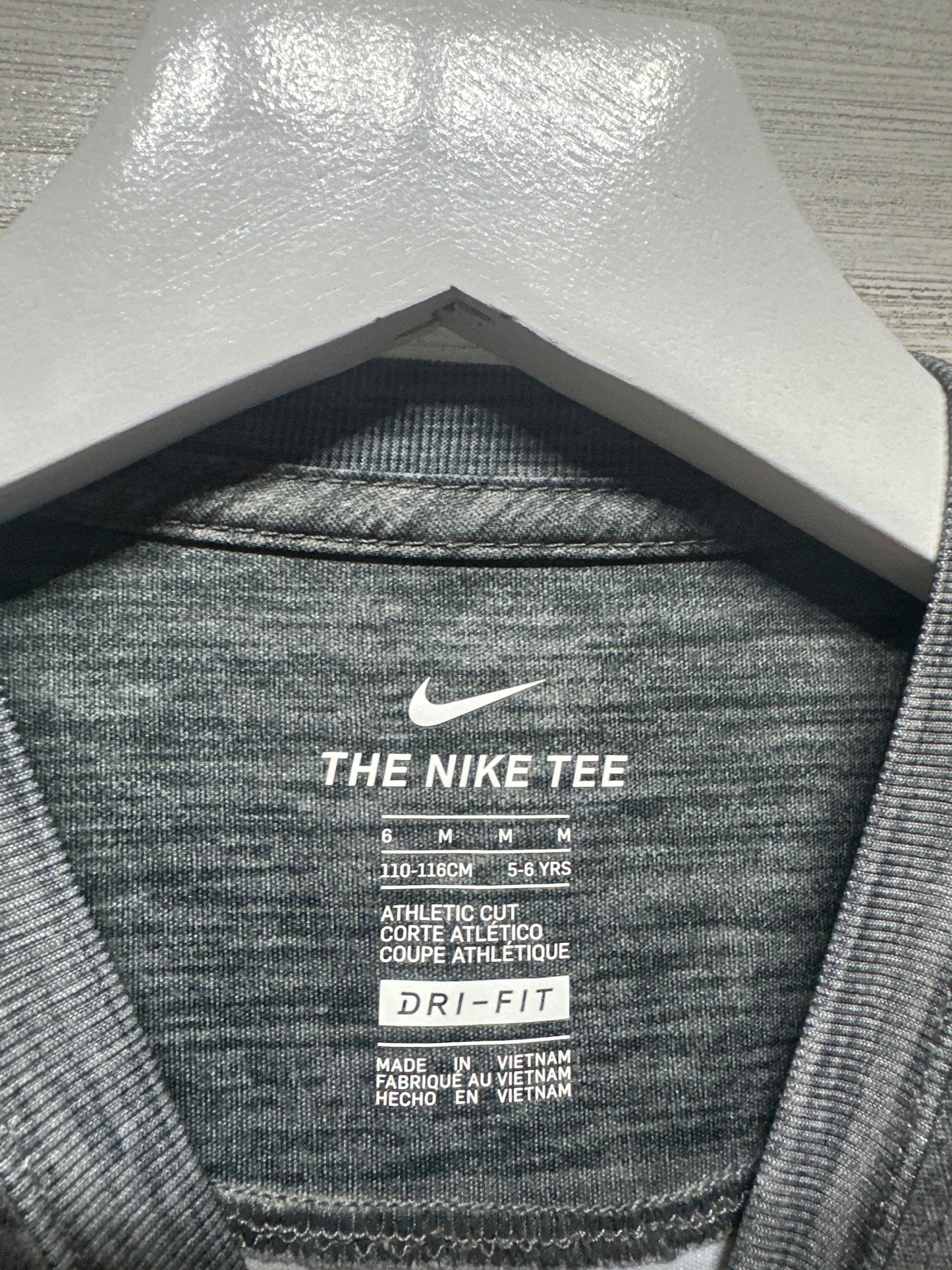 Boys Size 6 Nike Athletic Cut Dri-Fit Grey Shirt - Good Used Condition*