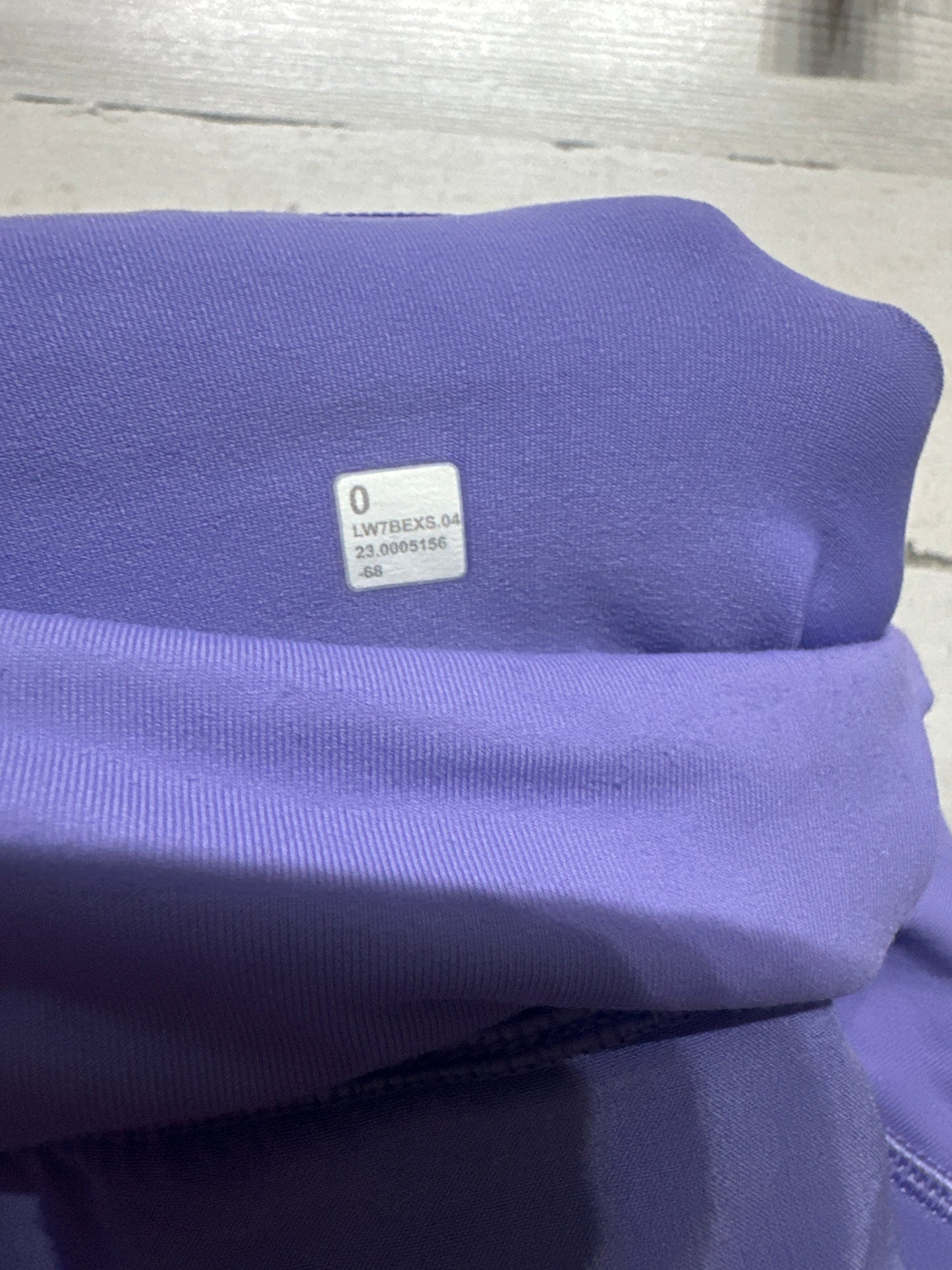 Women’s Size 0 Lululemon Lined Speed Up Shorts - Very Good Used Condition
