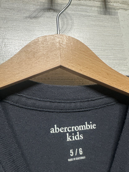 Boys Size 5/6 Abercrombie Kids Minecraft Shirt - Very Good Used Condition