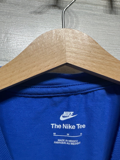 Size Medium (10-12)  Nike Blue T-Shirt - Play Condition*