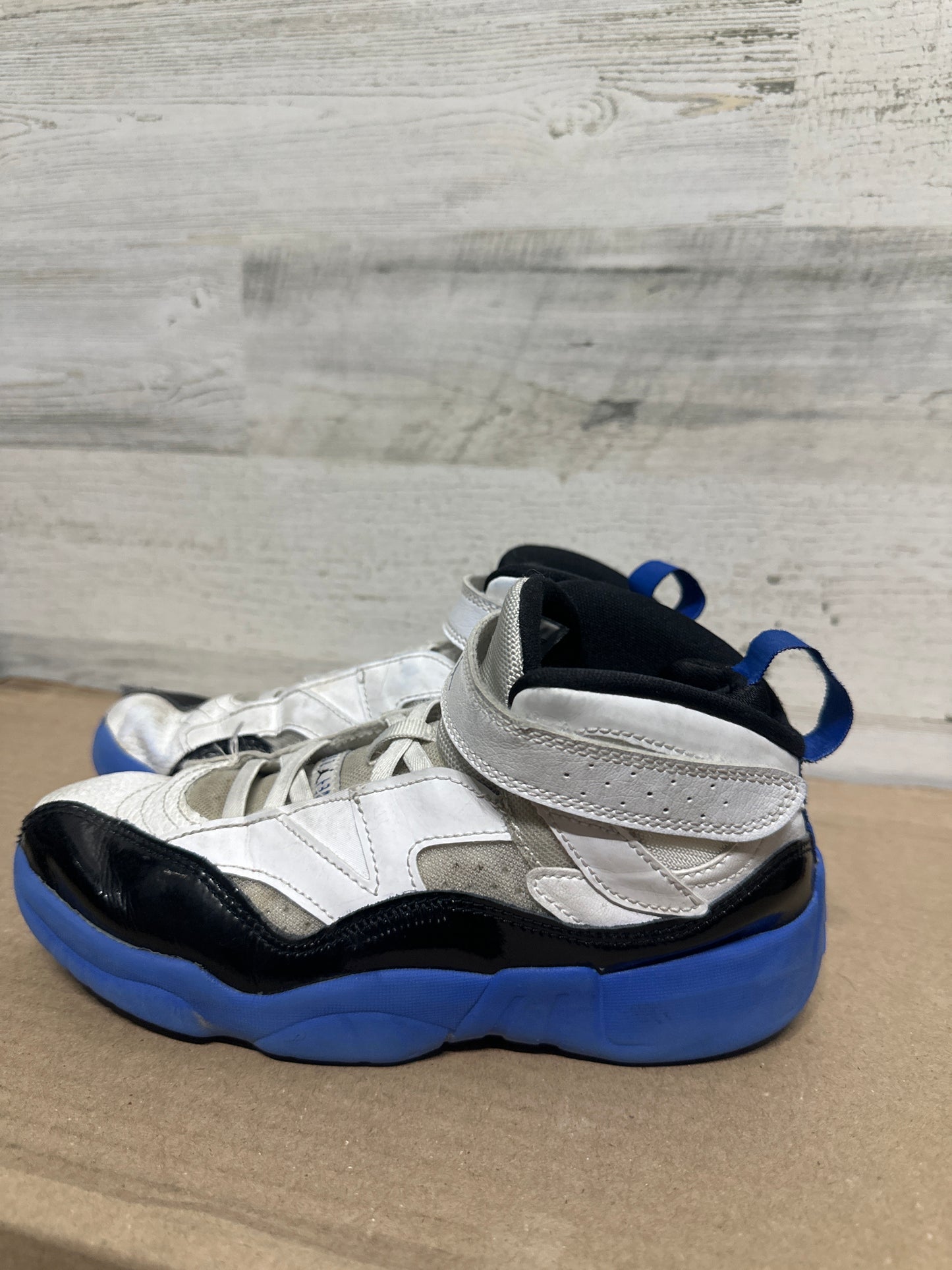 Size 3 (Youth) Jordan Jumpman Shoes - Play Condition*