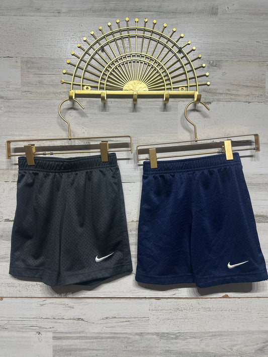 Nike Athletic Shorts Dark Grey and Navy Blue Boys Size 5 (Fit 4-5 Years) GUC