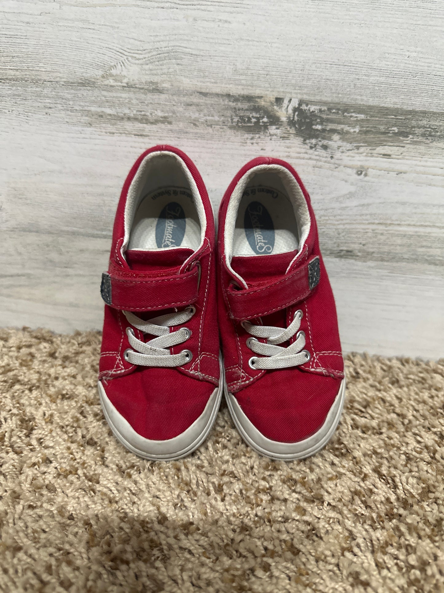 Boys Size 9 wide Toddler Preowned Footmates Red Shoes - Good Used Condition*