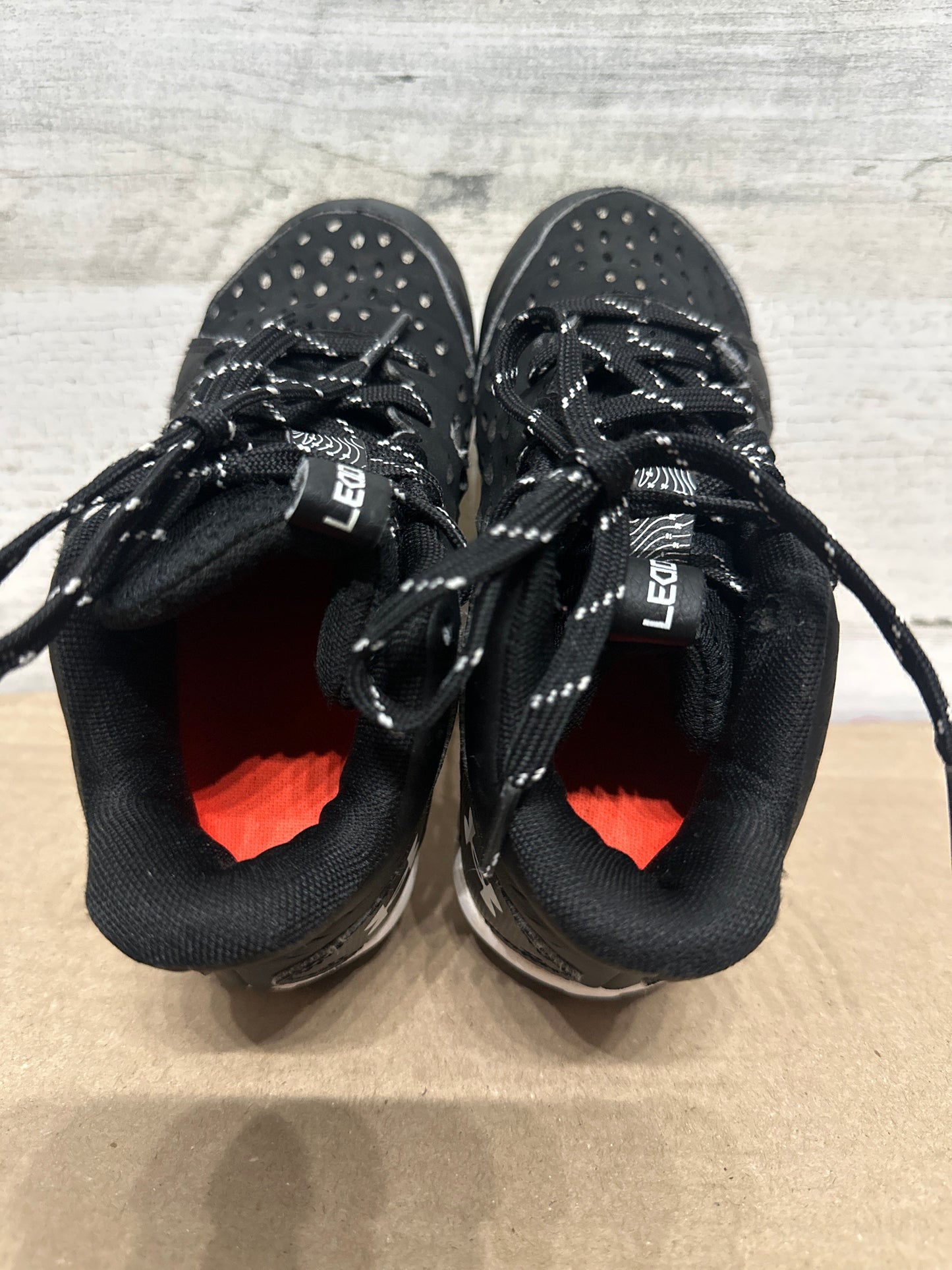 Size 12 (Little Kid) Under Armour Lead Off Baseball Cleats - Good Used Condition