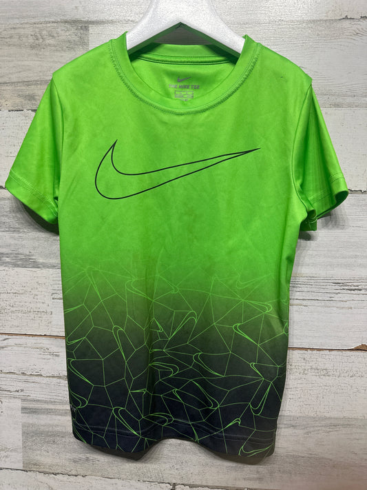 Boys Size 6 Nike Dri-Fit Green Shirt - Play Condition*
