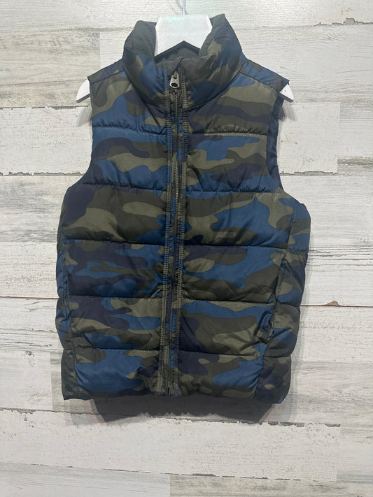 Boys Size XS Regular Gap Kids Camo Puffer Vest - Very Good Used Condition