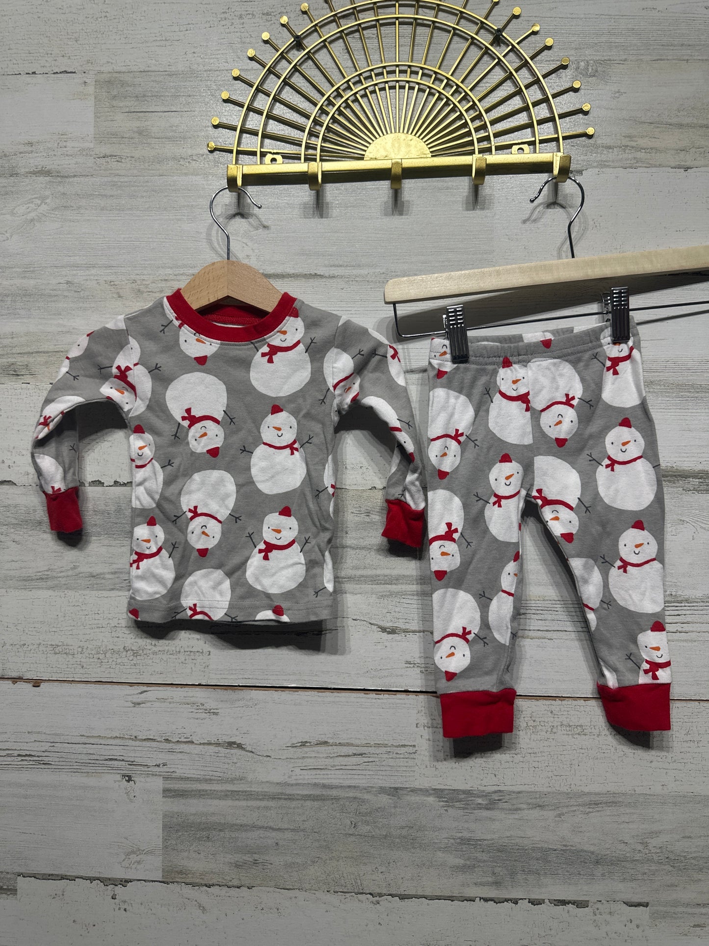 Boys Preowned Size 12m Carter’s Snowman PJ Set - Good Used Condition