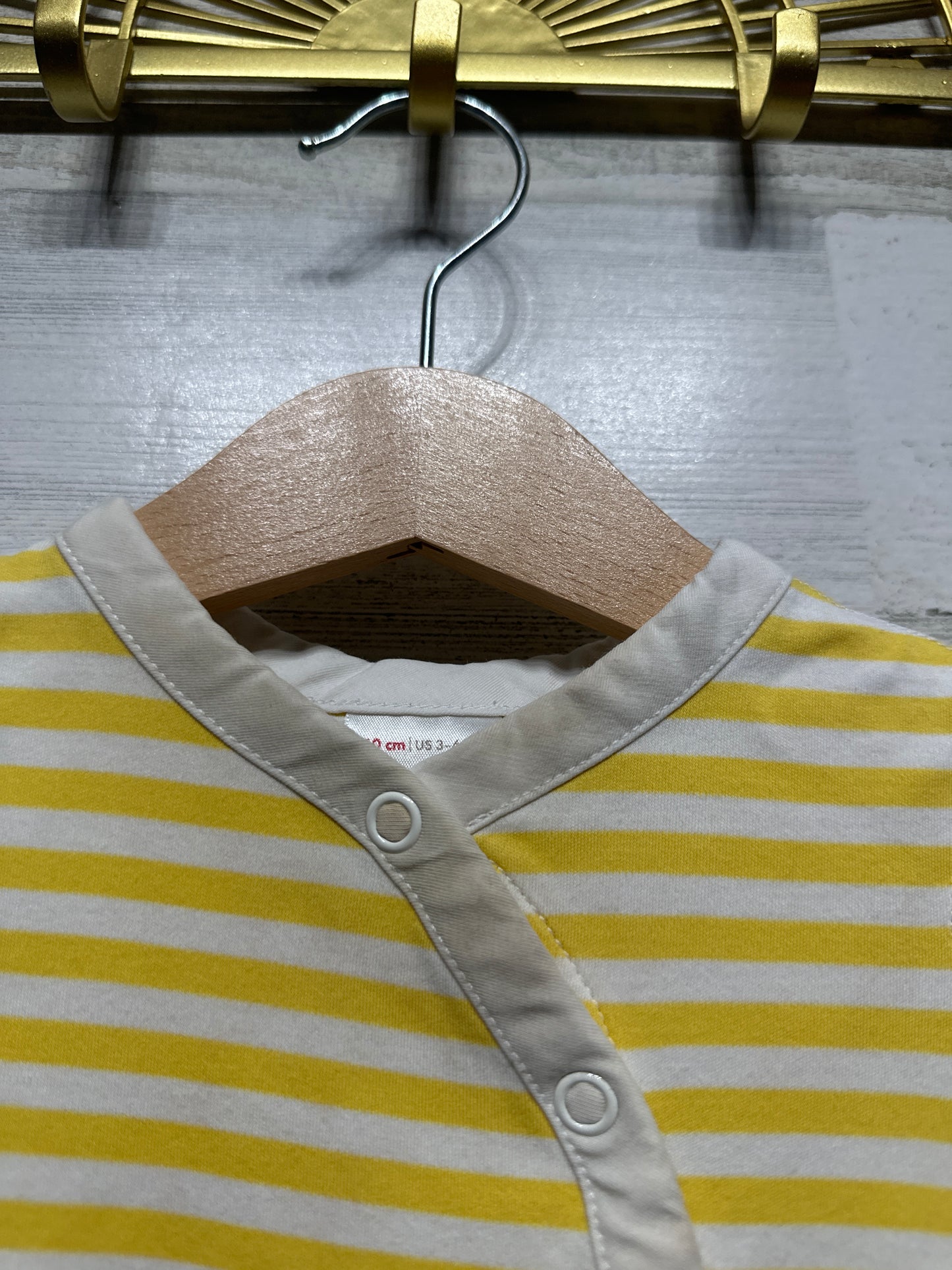 Size 3-6m (60cm) Hanna Andersson Yellow Striped Romper - Play Condition*