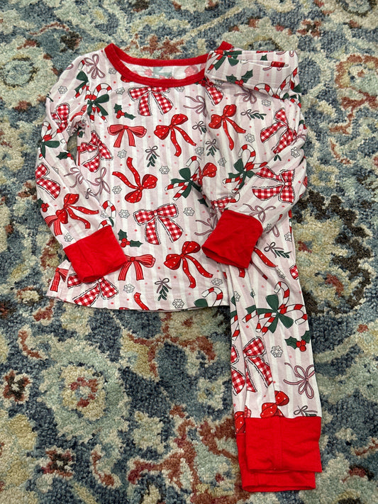 Caden Lane Holiday Bow Bamboo Pajama Set Girls 2T VGUC