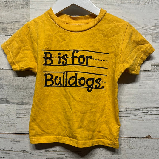 Size 2/3 B is for Bulldogs Tee - Good Used Condition