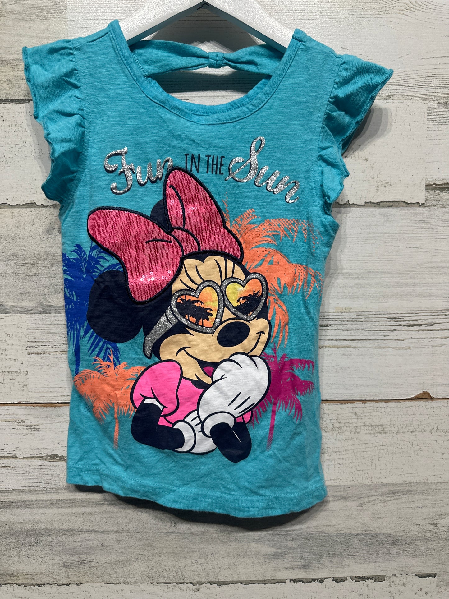 Girls Size 5 Minnie Mouse Fun in the Sun Shirt - Very Good Used Condition