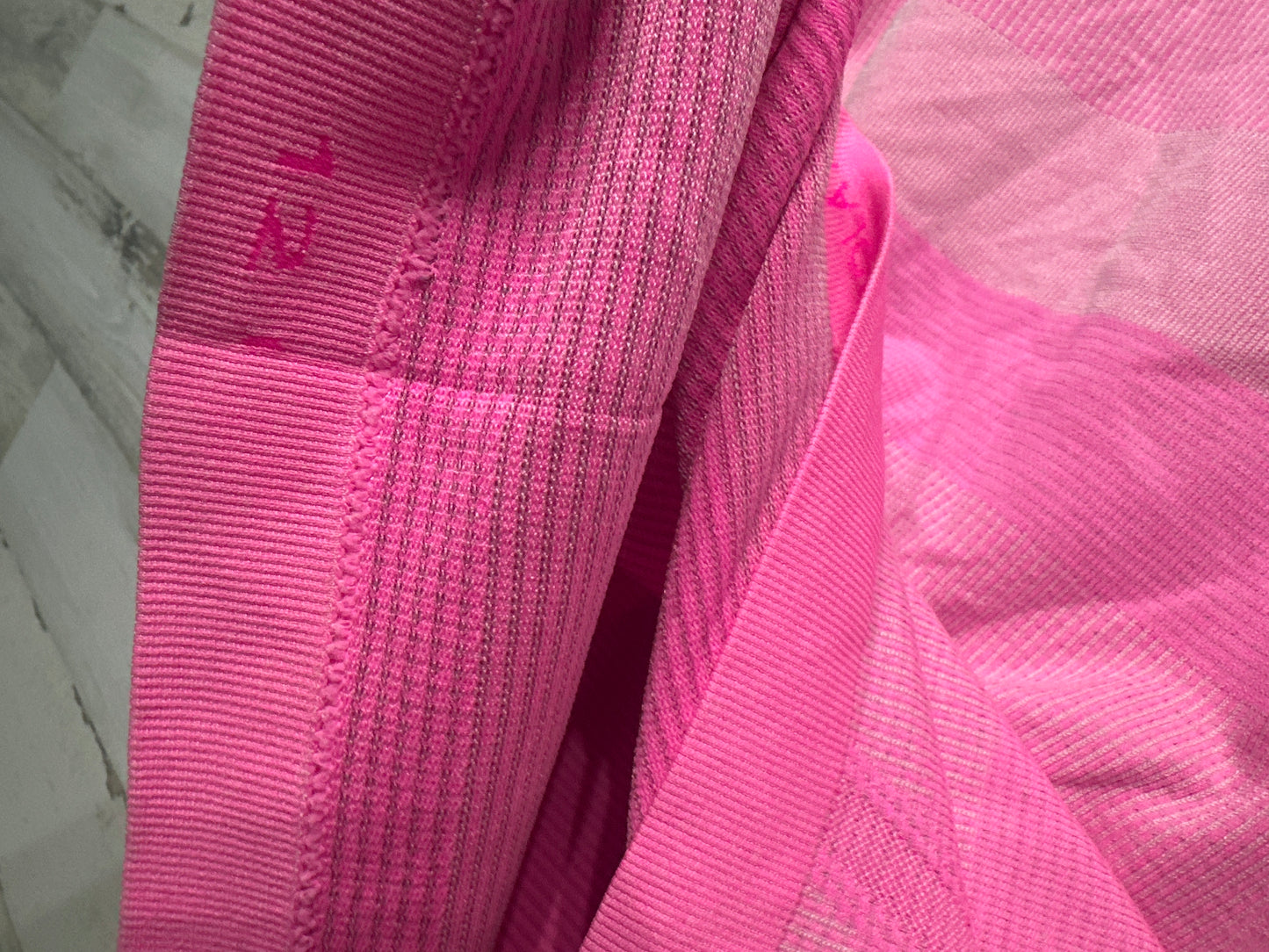 Women's Size 12 Lululemon Pink Striped Swiftly Tech - Good Used Condition