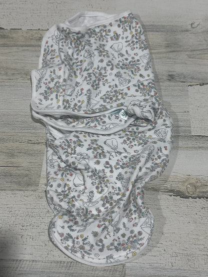 Aden+ Anais Disney Princess Print Velcro Swaddle Blanket - Girls Size 0-3m (7 - 14 lbs) - Very Good Used Condition