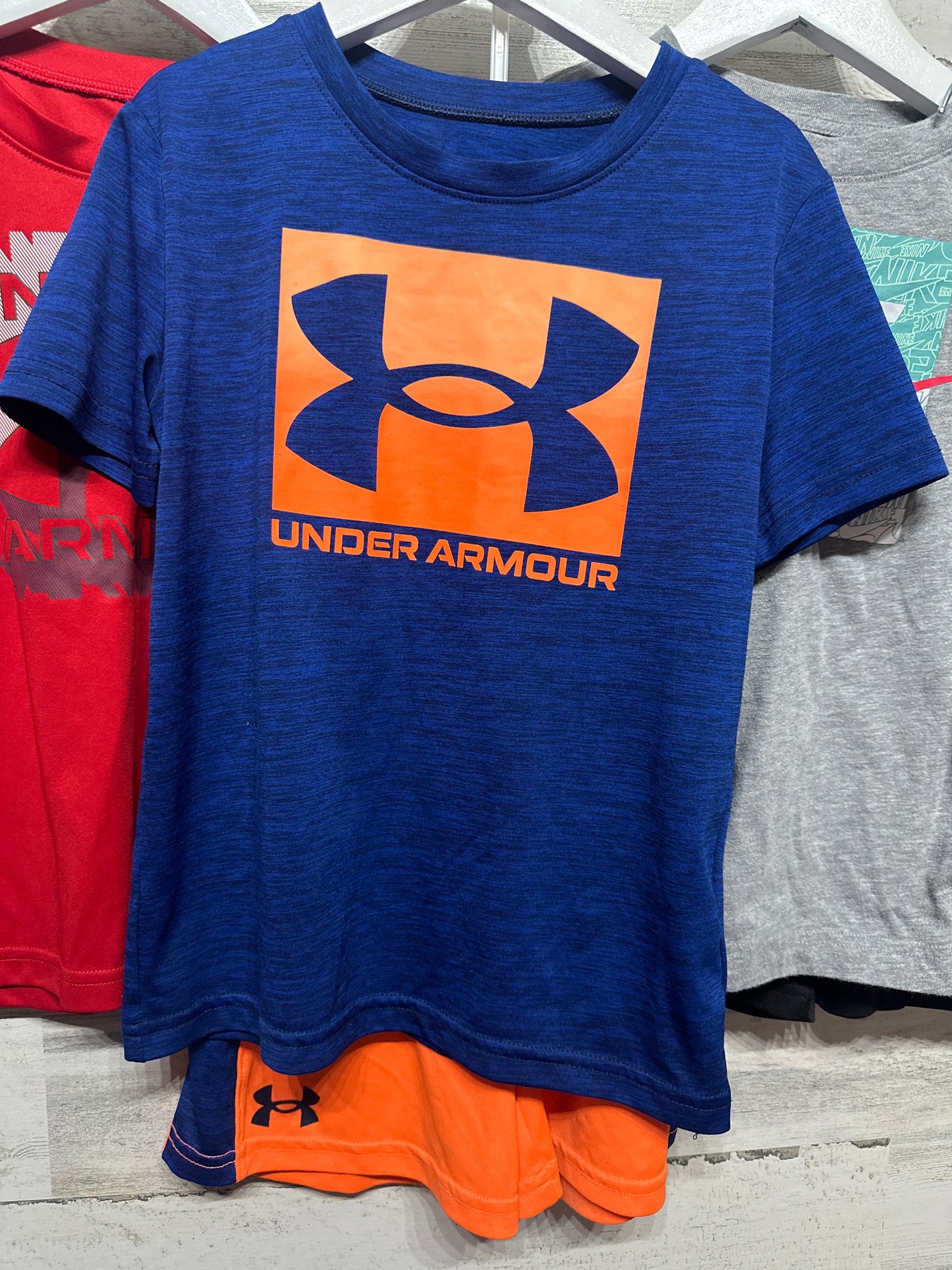 Size 6 Athletic Clothing Lot (5 Pieces) - Play Condition*