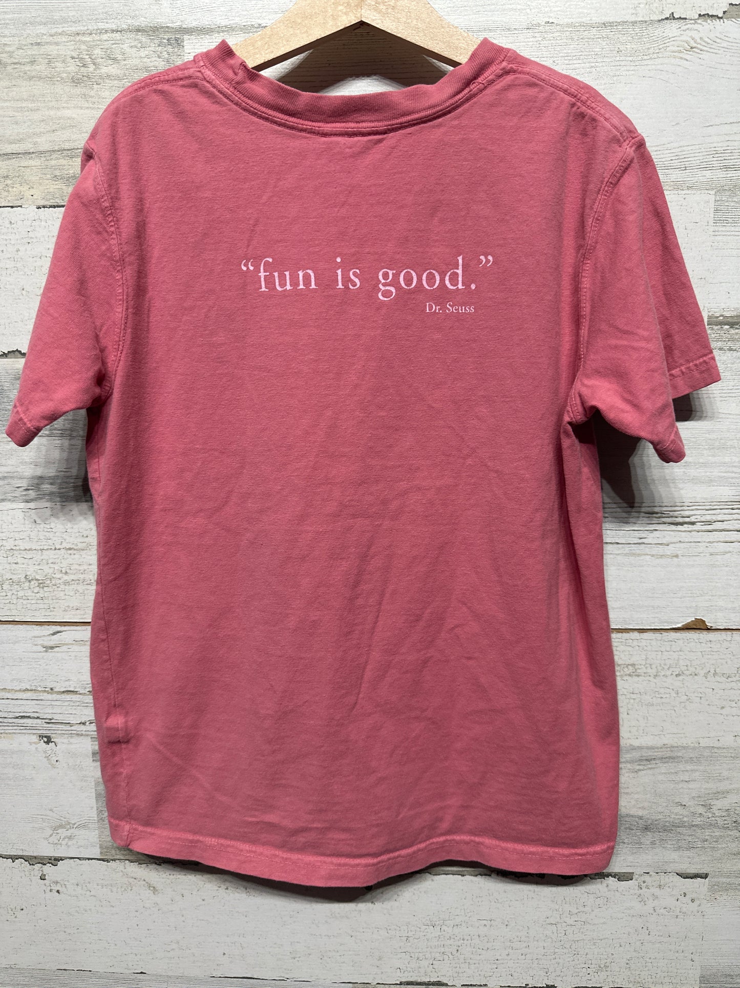 Seaside T-Shirt - Girls Size Youth Medium - Very Good Used Condition