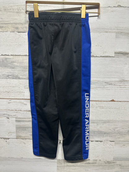 Under Armour Fleece Lined Pants - Black and Blue - Boys Size 5 Years - Very Good Used Condition