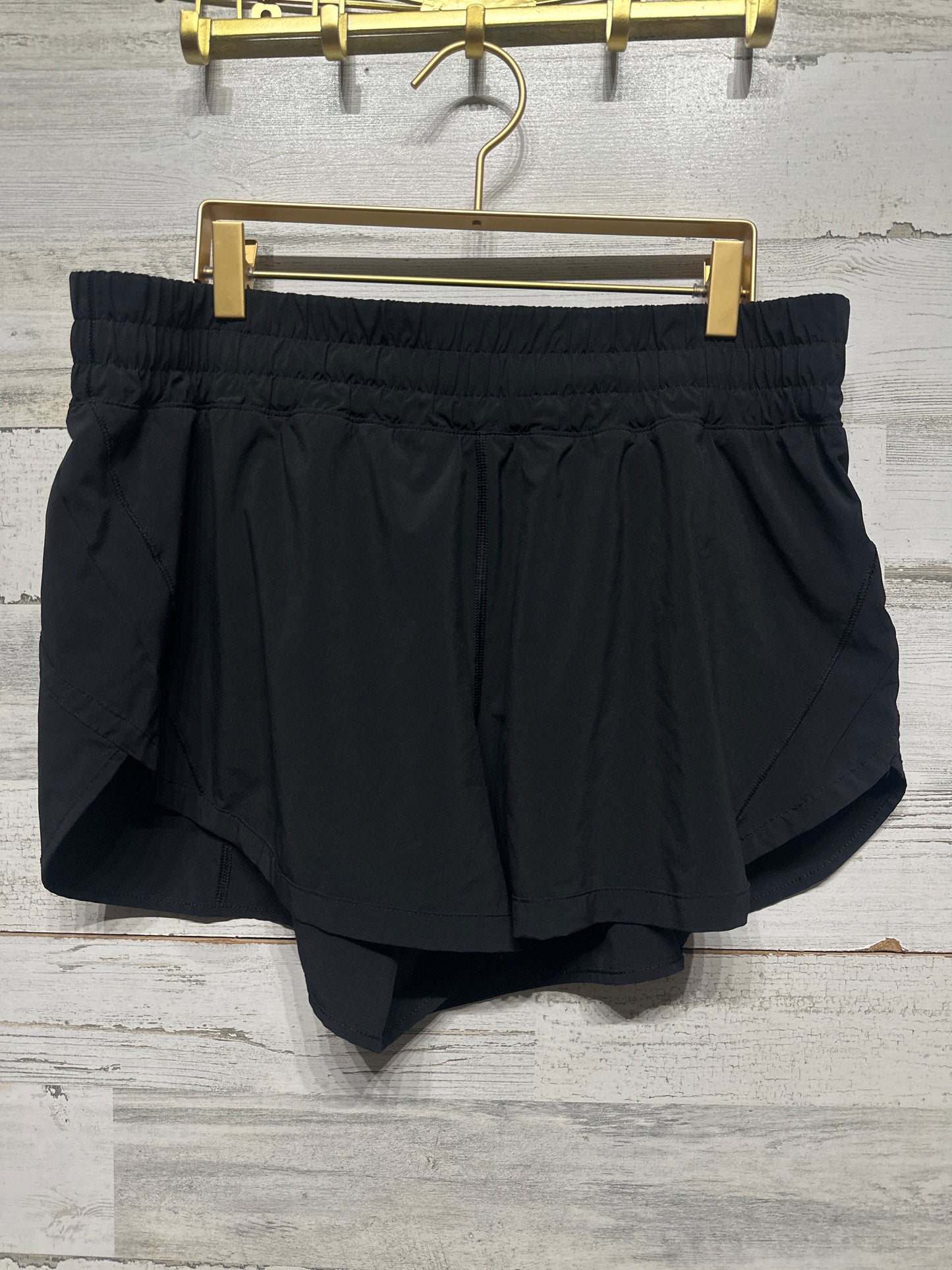 Women’s Size 16 Lululemon Black Athletic Shorts With Zip Pocket - Good Used Condition*
