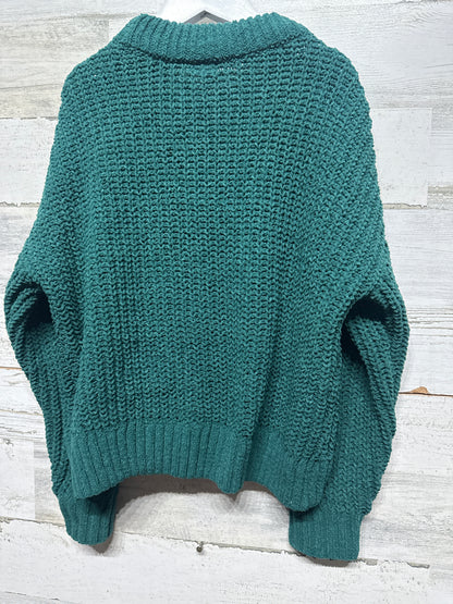 Girls Size 7-8 Medium Green Sweater - Good Used Condition