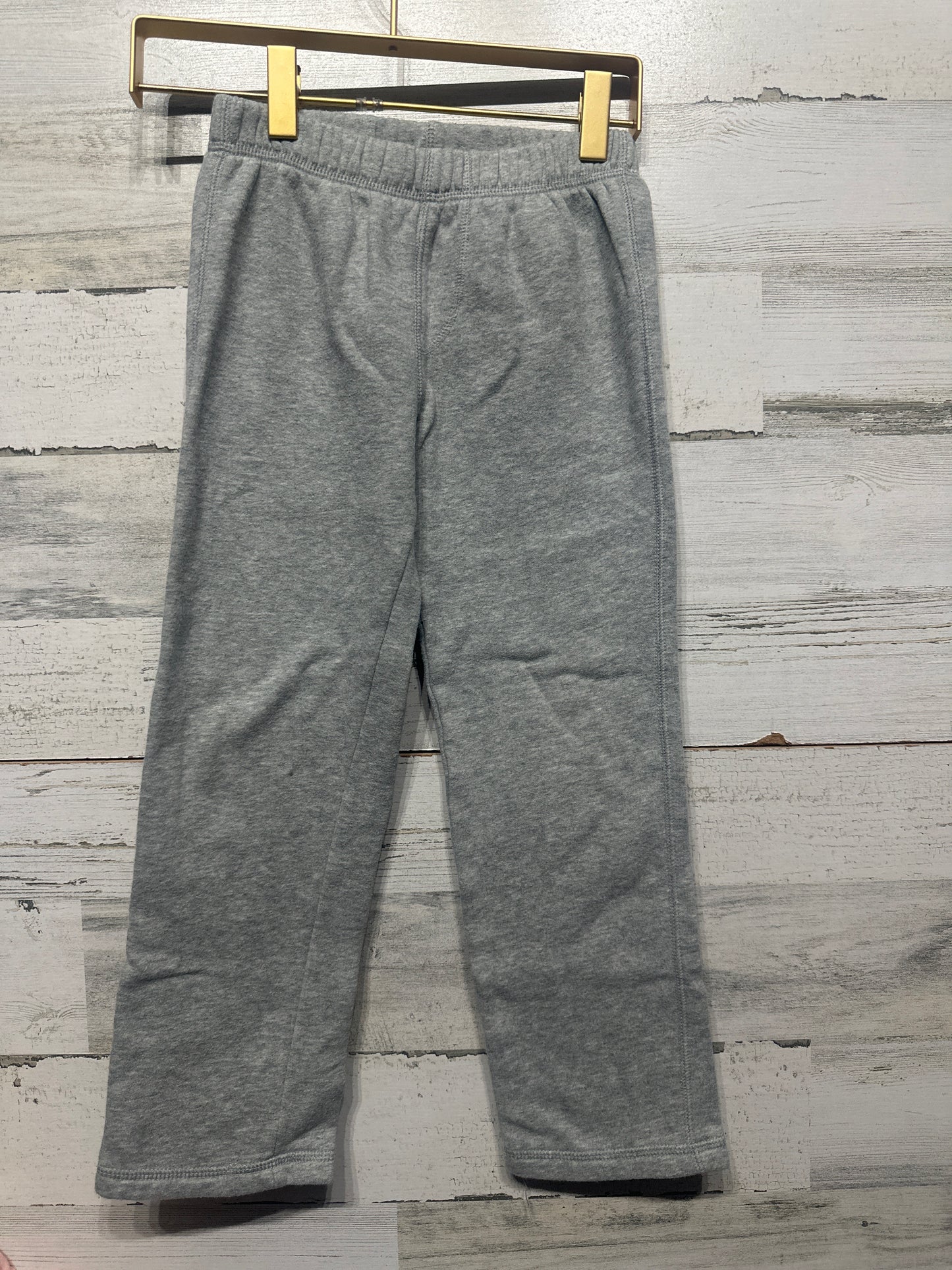 Boys Preowned Size 5t Cat & Jack Grey Sweatpants - Play Condition**