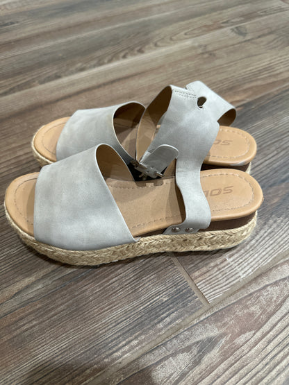 Women’s Size 6.5 Soda Grey Platform Espadrilles Wedge Shoes - Good Used Condition