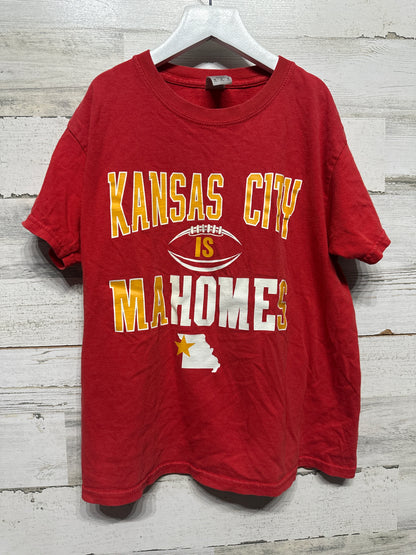 Mahomes Kansas City Chiefs T-Shirt - Boys Size Medium - Good Used Condition