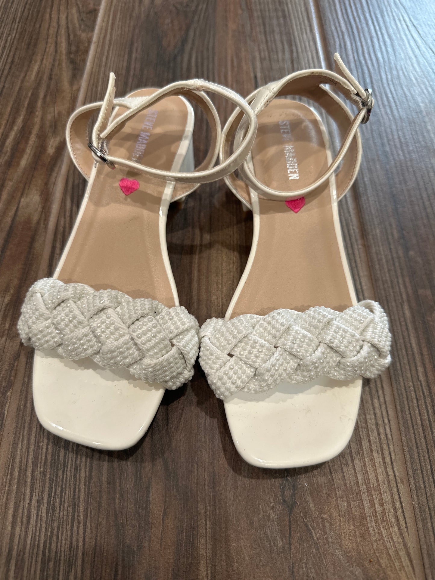 Girls Size 2 (Big Kid) Steve Madden White Heels - Good Used Condition